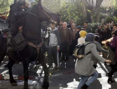 Παλαιστίνιοι συγκρούστηκαν με ισραηλινές δυνάμεις- Τουλάχιστον 240 τραυματίες (φωτό)